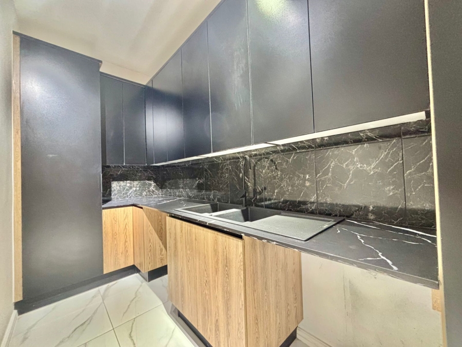 4 Bedroom Property for Sale in Sandown Western Cape